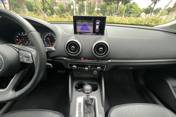 Audi A3 2018, 85100 км, за 11240 USD - фото 32