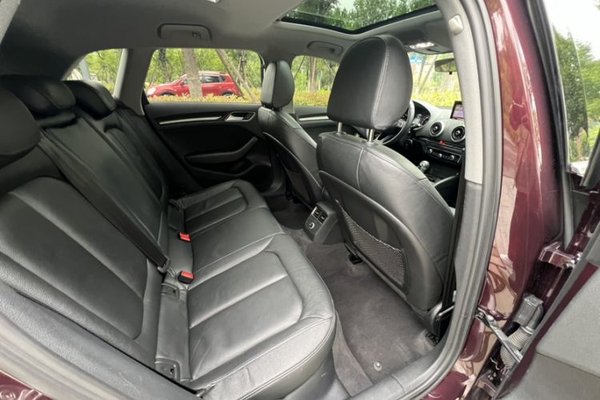 Audi A3 2018, 85100 км, за 11240 USD - фото 33