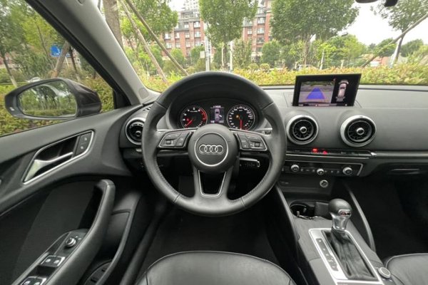 Audi A3 2018, 85100 км, за 11240 USD - фото 34