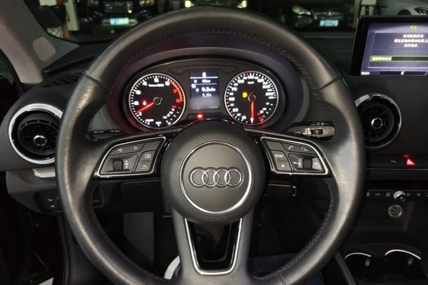 Audi A3 2018, 85100 км, за 11240 USD - фото 20