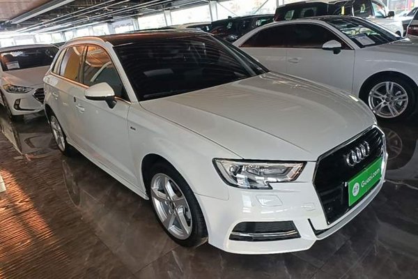 Audi A3 2018, 57900 км, за 10785 USD