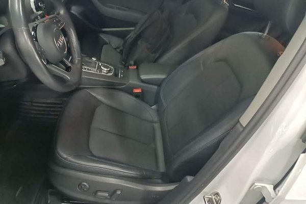 Audi A3 2018, 57900 км, за 10785 USD - фото 17