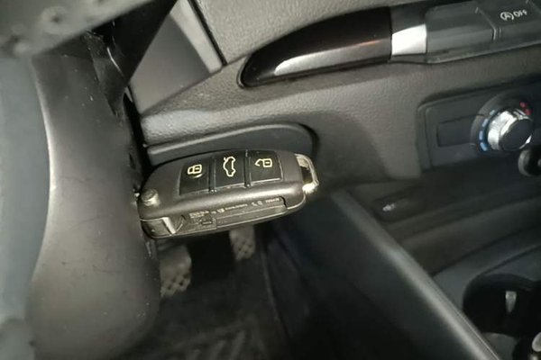 Audi A3 2018, 57900 км, за 10785 USD - фото 23
