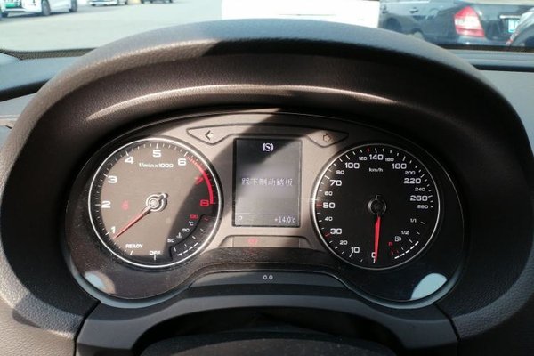 Audi A3 2018, 58700 км, за 11269 USD - фото 10