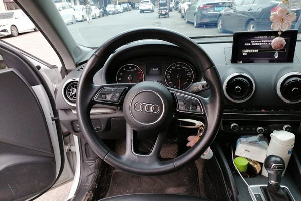 Audi A3 2018, 58700 км, за 11269 USD - фото 9