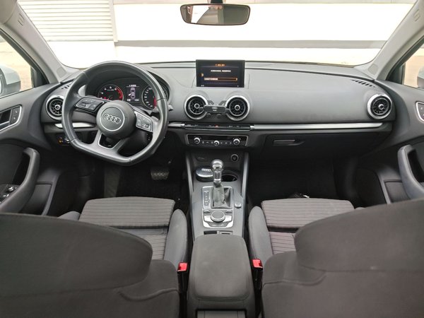 Audi A3 2018, 73100 км, за 11720 USD - фото 14