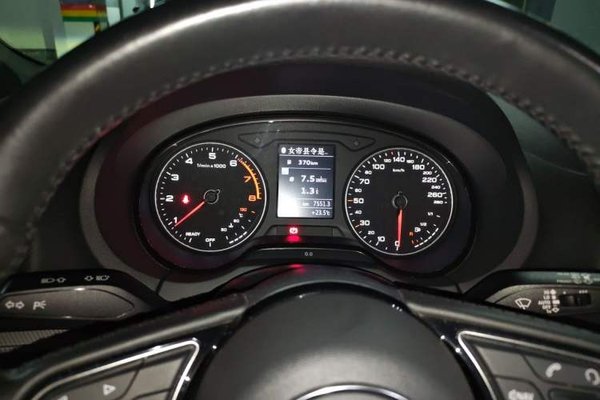 Audi A3 2018, 91300 км, за 10738 USD - фото 12