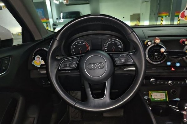Audi A3 2018, 91300 км, за 10738 USD - фото 11