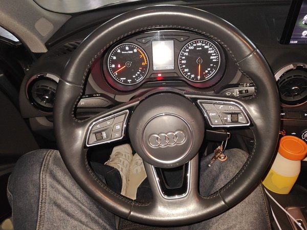 Audi A3 2019, 121000 км, за 11079 USD - фото 10