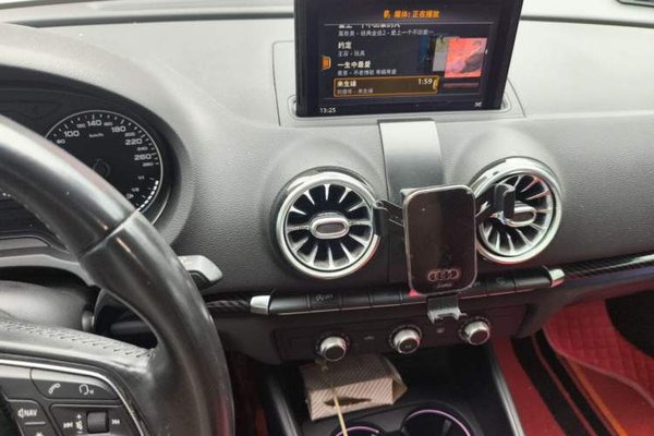 Audi A3 2019, 111000 км, за 7967 USD - фото 14