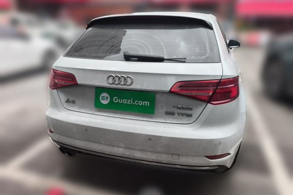 Audi A3 2019, 111000 км, за 7967 USD