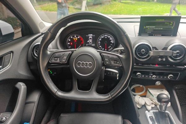 Audi A3 2019, 22900 км, за 13065 USD - фото 9