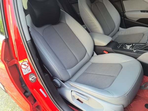 Audi A3 2020, 57100 км, за 12540 USD - фото 23