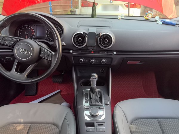 Audi A3 2020, 57100 км, за 12540 USD - фото 13