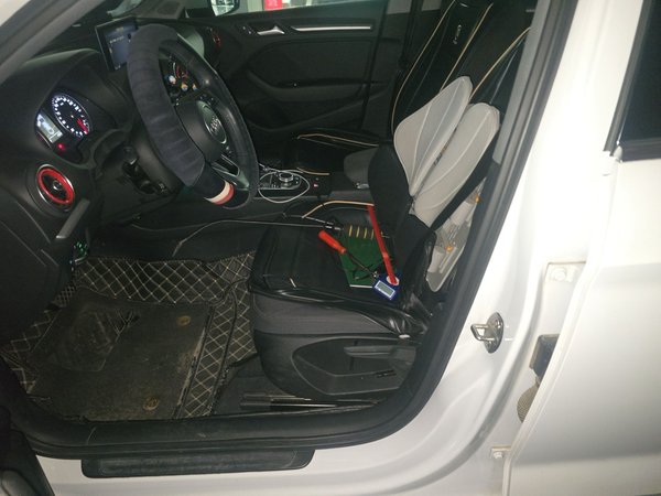 Audi A3 2020, 101100 км, за 11110 USD - фото 12