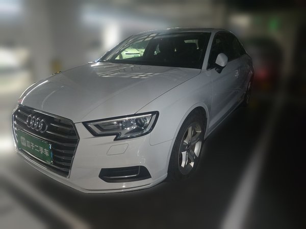 Audi A3 2020, 101100 км, за 11110 USD