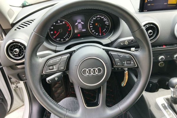 Audi A3 2020, 28900 км, за 12218 USD - фото 7