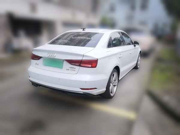 Audi A3 2020, 56800 км, за 13590 USD