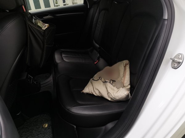 Audi A3 2020, 56800 км, за 13590 USD - фото 14