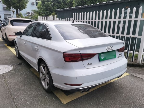 Audi A3 2020, 56800 км, за 13590 USD - фото 6
