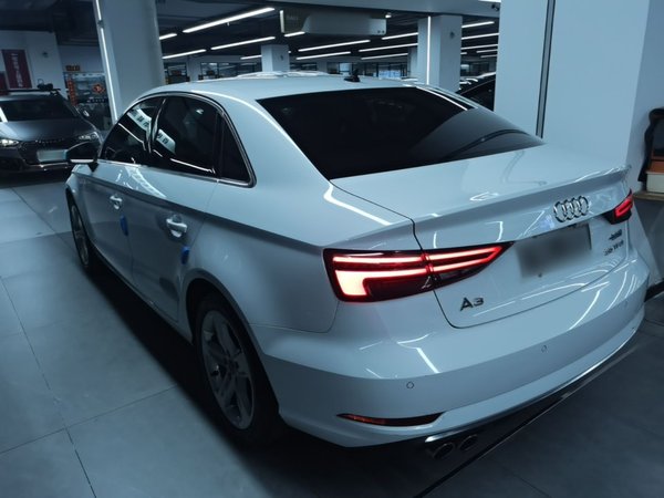 Audi A3 2020, 82300 км, за 10625 USD