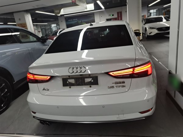 Audi A3 2020, 82300 км, за 10625 USD