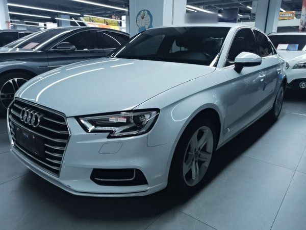 Audi A3 · 2020 год