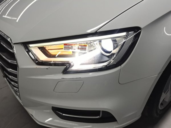 Audi A3 2020, 82300 км, за 10625 USD - фото 9