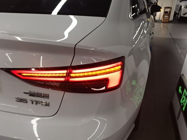 Audi A3 2020, 82300 км, за 10625 USD - фото 7