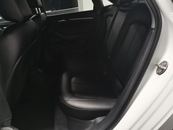 Audi A3 2020, 82300 км, за 10625 USD - фото 20