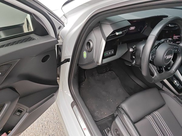 Audi A3 2021, 35300 км, за 16034 USD - фото 13
