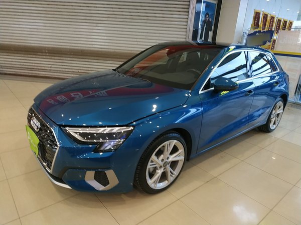 Audi A3 2021, 64200 км, за 15558 USD