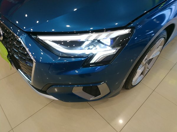 Audi A3 2021, 64200 км, за 15558 USD - фото 9