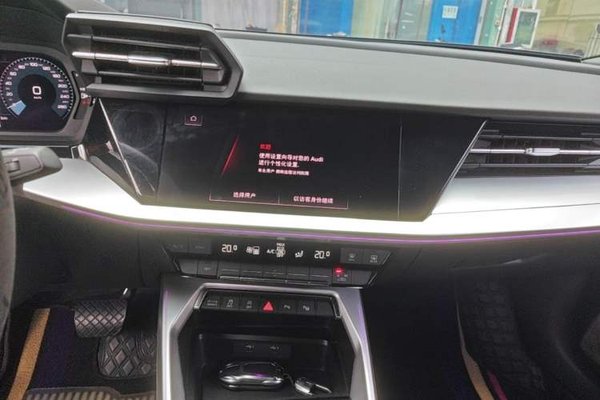 Audi A3 2021, 127700 км, за 13057 USD - фото 20