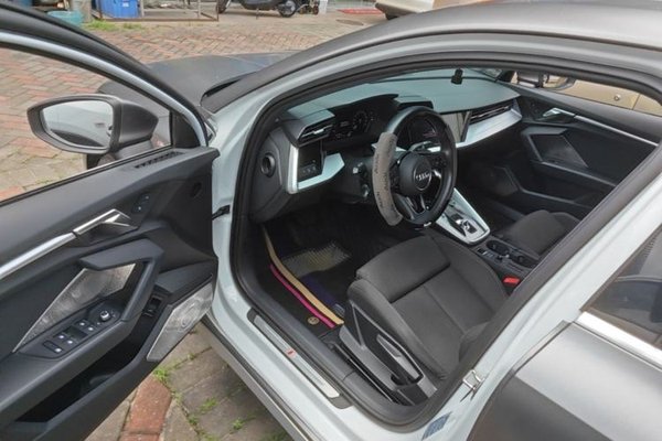 Audi A3 2021, 127700 км, за 13057 USD - фото 23