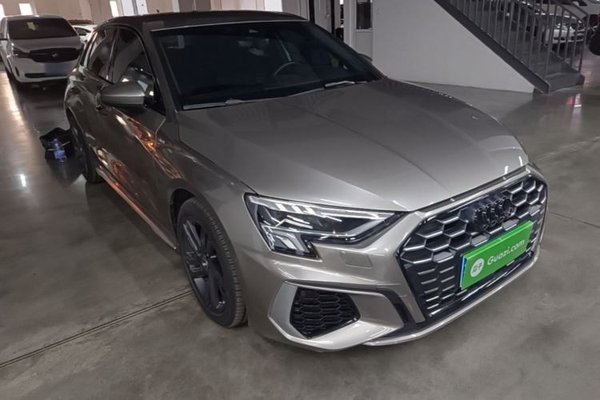 Audi A3 2021, 43200 км, за 15377 USD - фото 20