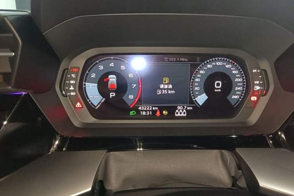 Audi A3 2021, 43200 км, за 15377 USD - фото 10