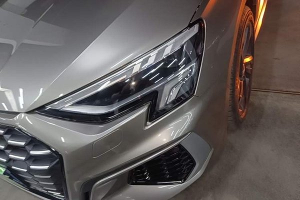 Audi A3 2021, 43200 км, за 15377 USD