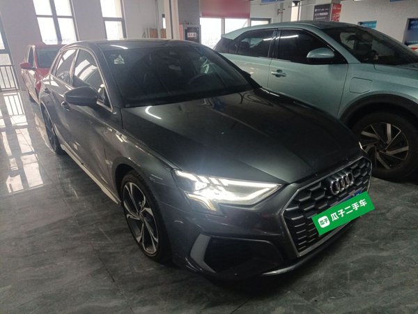 Audi A3 2021, 64900 км, за 18381 USD