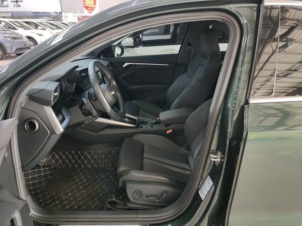 Audi A3 2021, 23700 км, за 16457 USD - фото 6