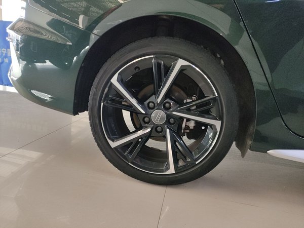 Audi A3 2021, 23700 км, за 16457 USD - фото 25