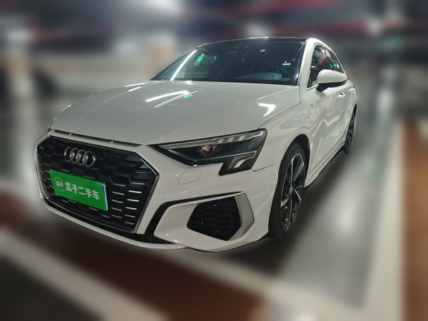 Audi A3 · 2021 год