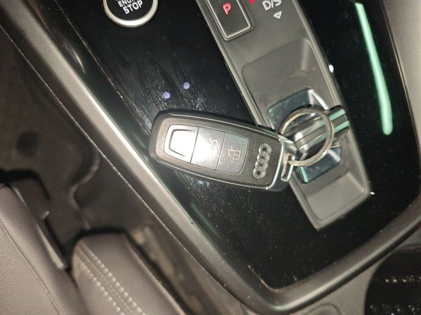 Audi A3 2021, 21700 км, за 14491 USD - фото 9