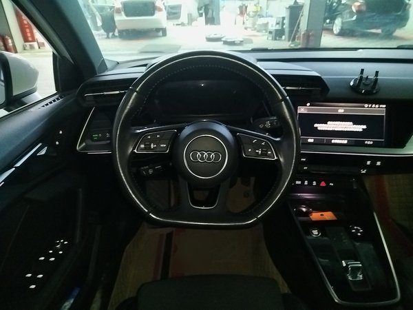 Audi A3 2021, 28000 км, за 18237 USD - фото 14