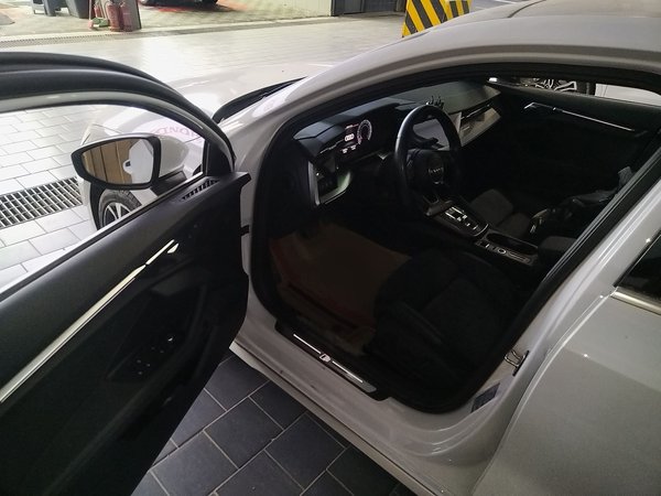 Audi A3 2021, 28000 км, за 18237 USD - фото 19