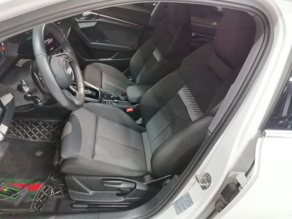 Audi A3 2021, 30100 км, за 14749 USD - фото 16