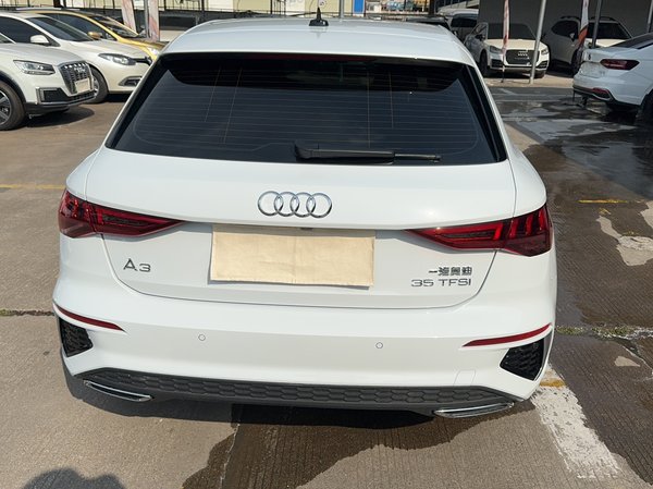 Audi A3 2021, 31200 км, за 23390 USD