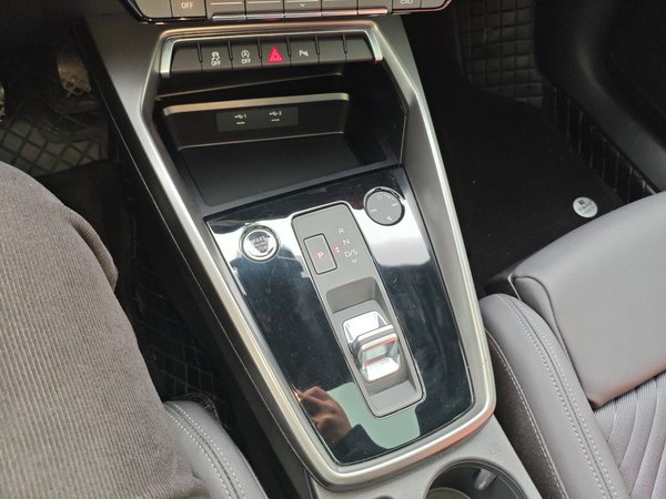 Audi A3 2021, 34500 км, за 18511 USD - фото 15