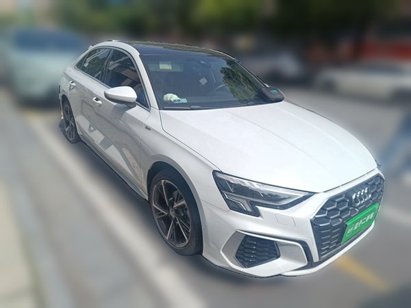 Audi A3 2021, 36100 км, за 20389 USD
