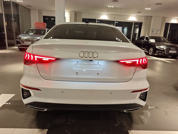 Audi A3 2021, 49700 км, за 17241 USD